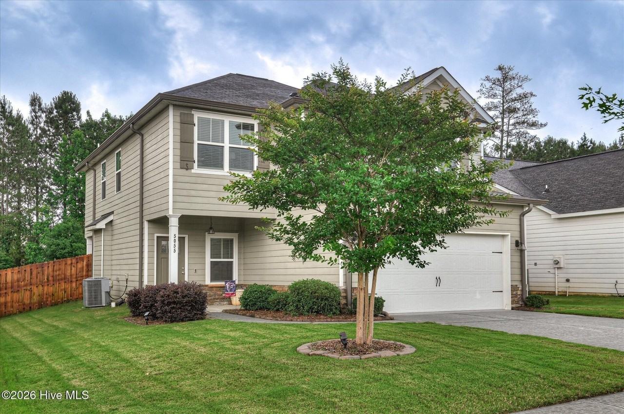 5055 Huntley Trl - Photo 2 of 42