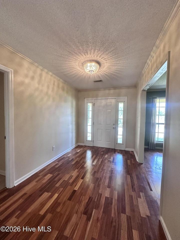 4497 Amanda Ln - Photo 2 of 41