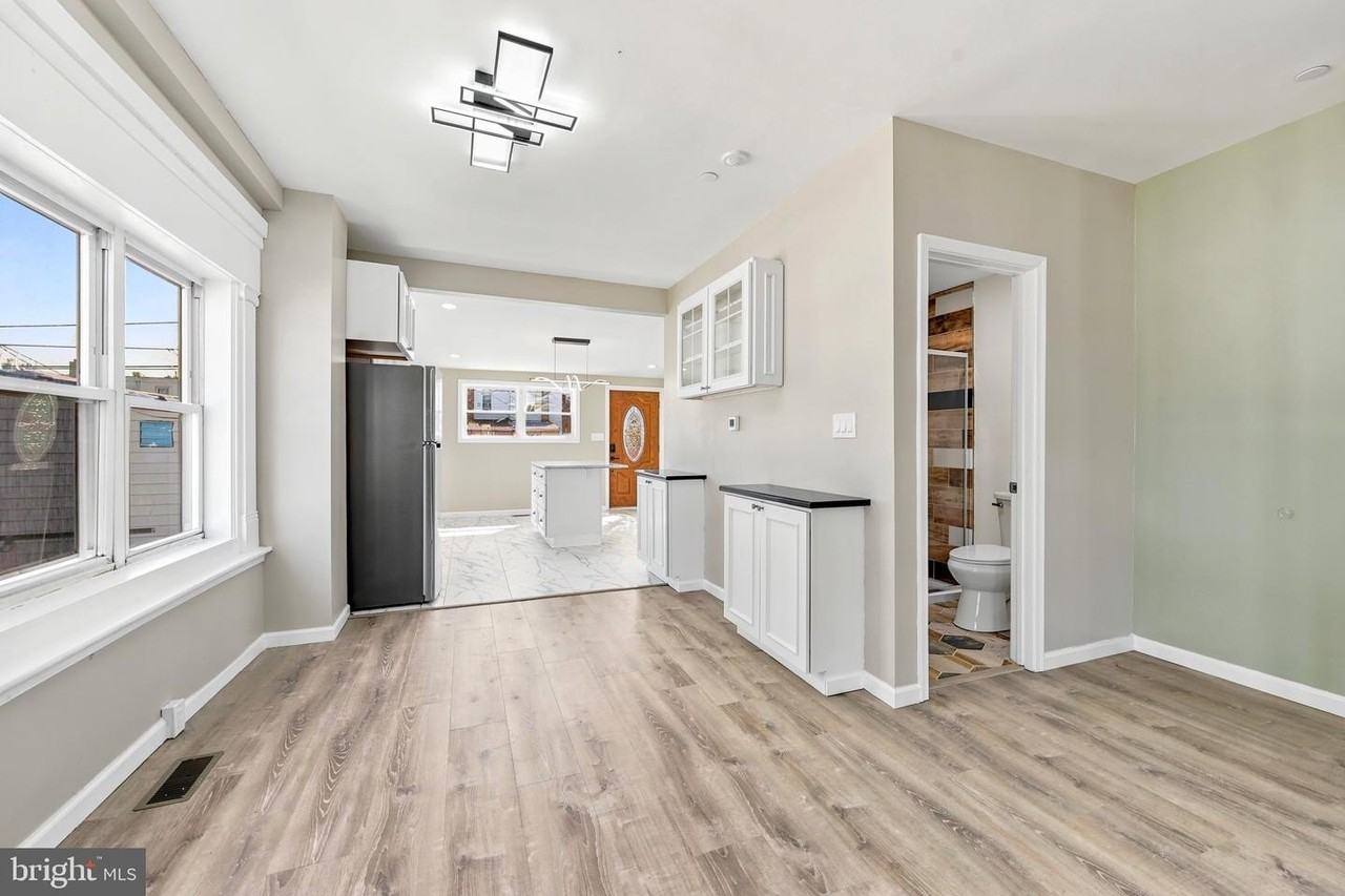 1015 Mcclenahan Ter - Photo 4 of 25