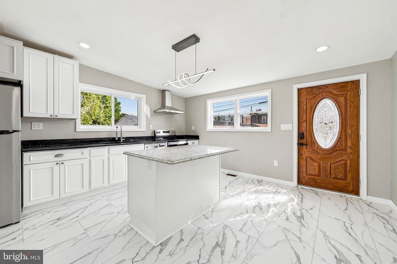 1015 Mcclenahan Ter - Photo 7 of 25