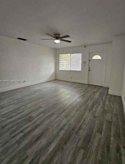 209 Sw 9th St #209 - Photo 2 of 13