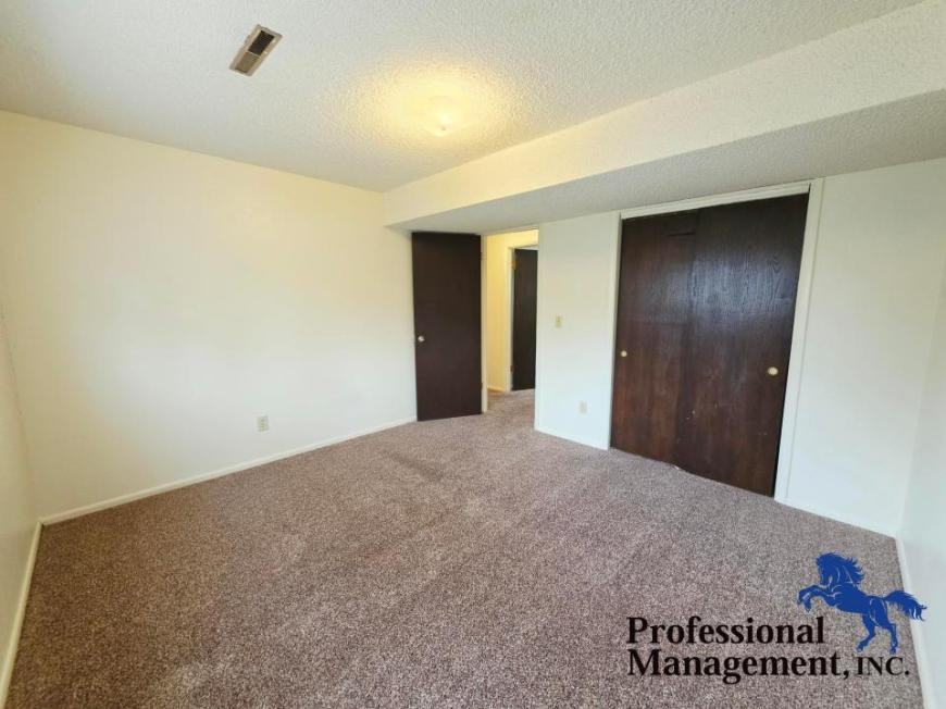 809 N 16th St - Photo 6 of 6