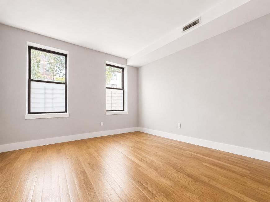 626 Grand Ave - Photo 2 of 10