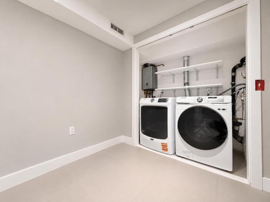 626 Grand Ave - Photo 7 of 10