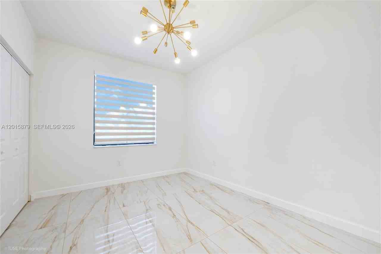 28725 Sw 133rd Ct #28725 - Photo 2 of 13