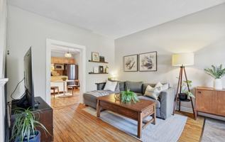 featured image of 2055 Embleton Rd #1