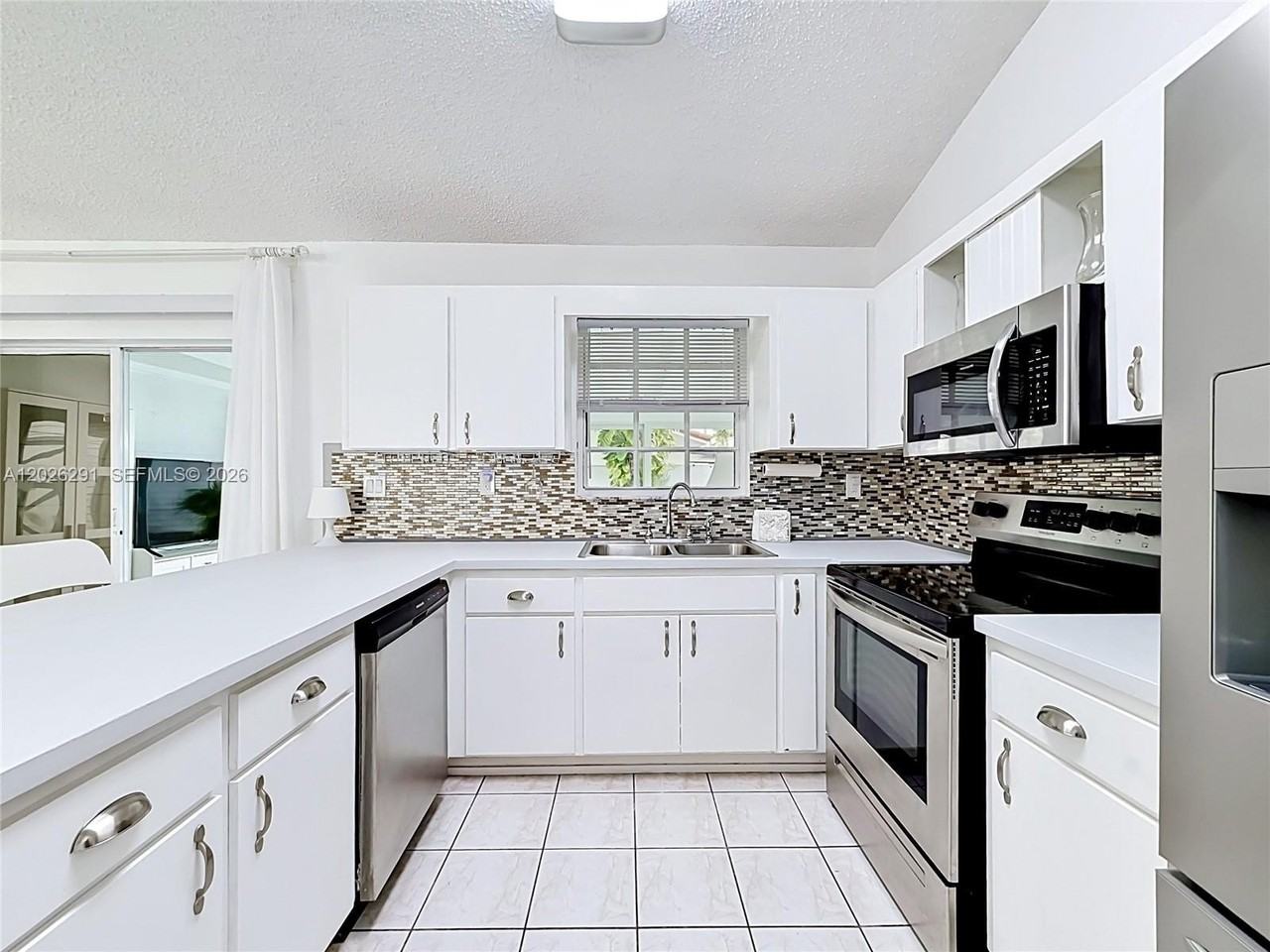 15050 Sw 63rd St #0 - Photo 5 of 50