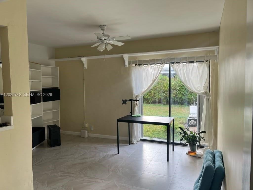 4460 Nw 18th Ave - Photo 2 of 11