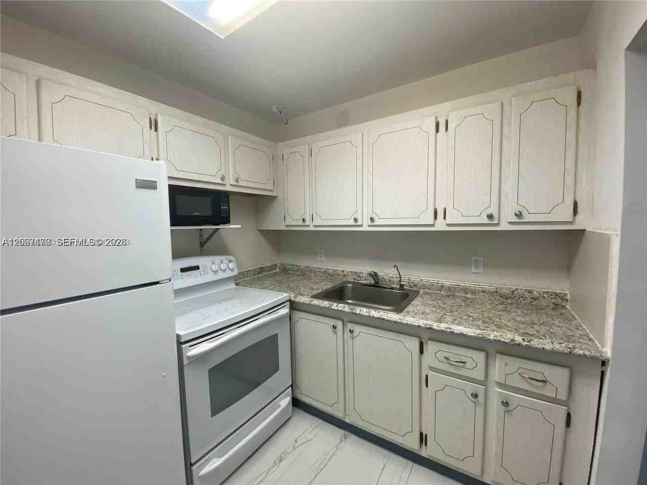 111 Tilford F #111 - Photo 5 of 21