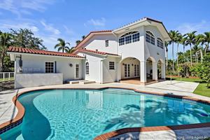 featured image of 1534 Palancia Ave