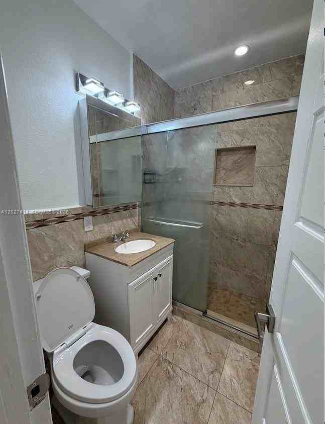 151 W 44th St - Photo 5 of 17