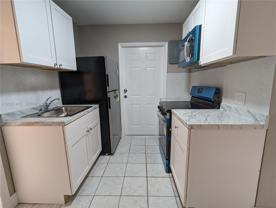 987 Ne 131st St #4 - Photo 1 of 1