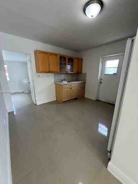 3700 Sw 56th Ave #3700 - Photo 7 of 9