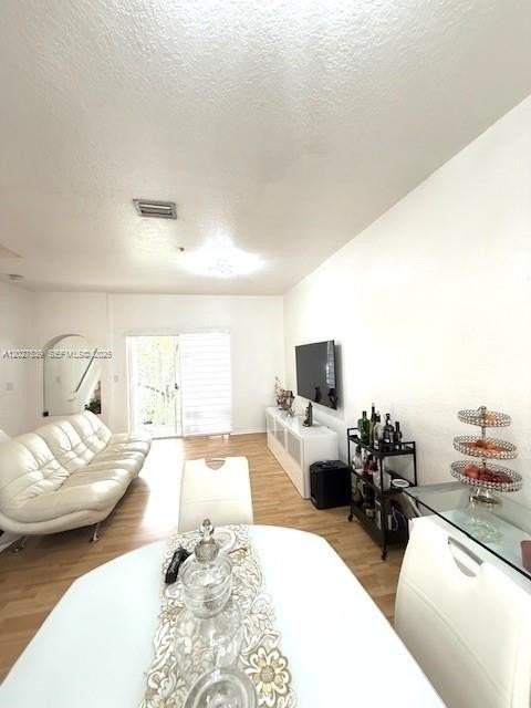 5610 Nw 114th Pl #202 - Photo 2 of 9