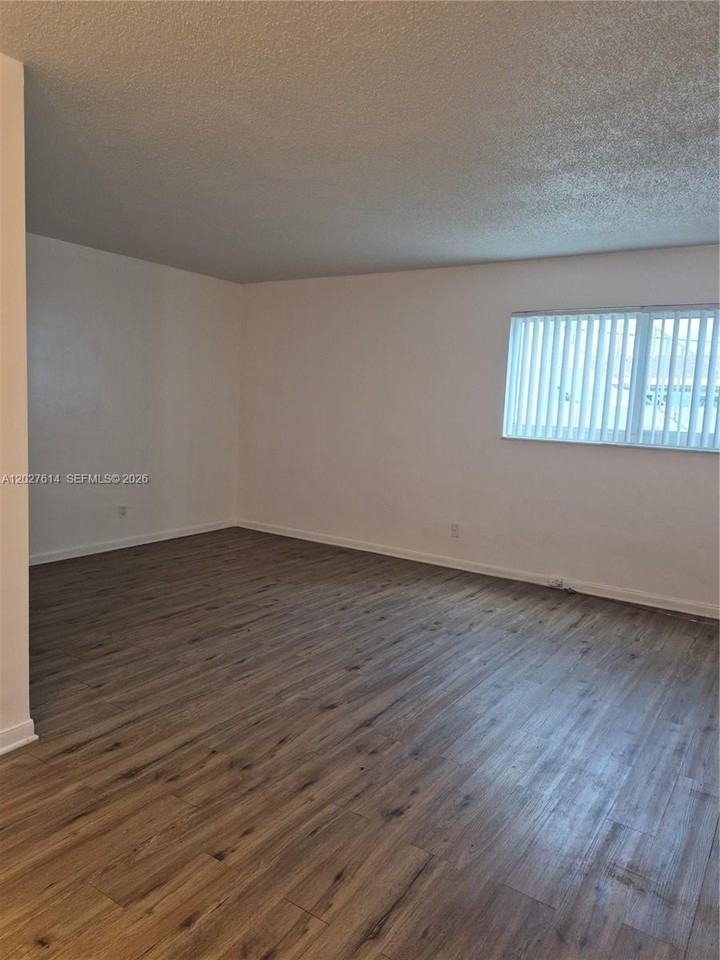 7041 Pembroke Rd #2 - Photo 4 of 18