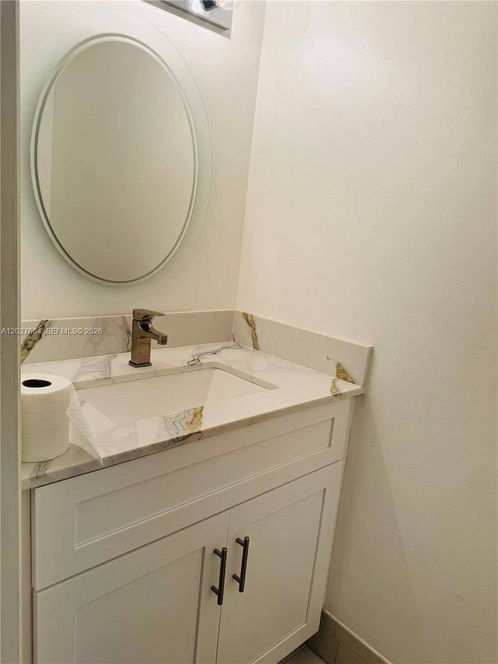 6885 Nw 169th St #63A - Photo 5 of 12