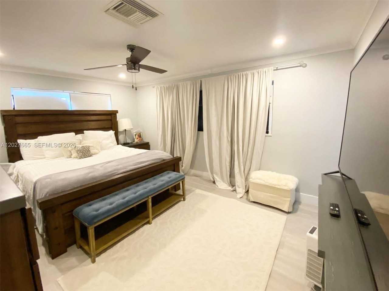 3602 Ne 18th Ave - Photo 7 of 21