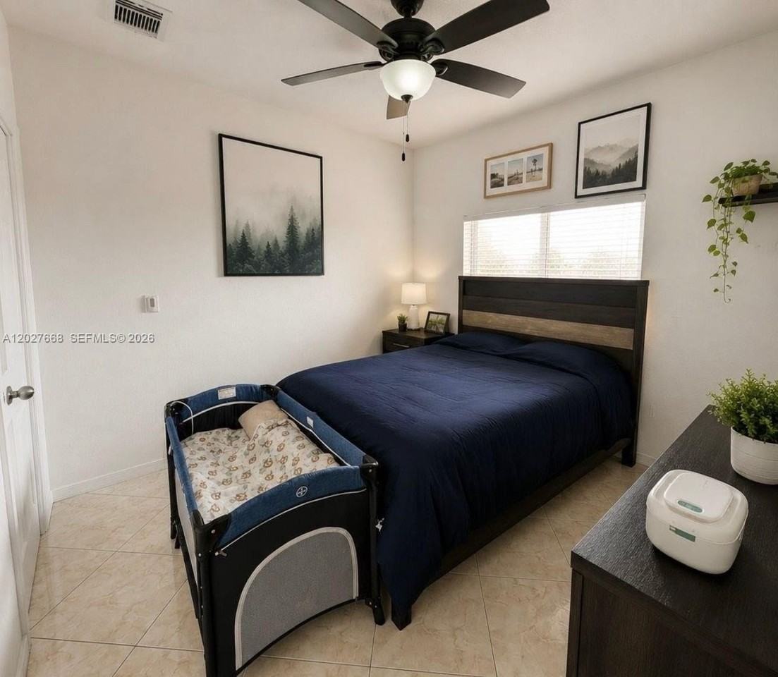 340 E 5th St #202 - Photo 6 of 22