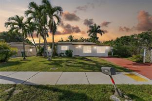 4917 Sw 43rd Ter #A - Photo 1 of 1