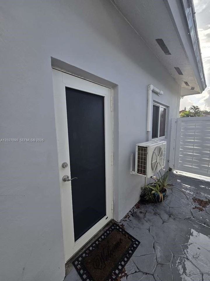 15230 Nw 89th Ave #1 - Photo 6 of 6