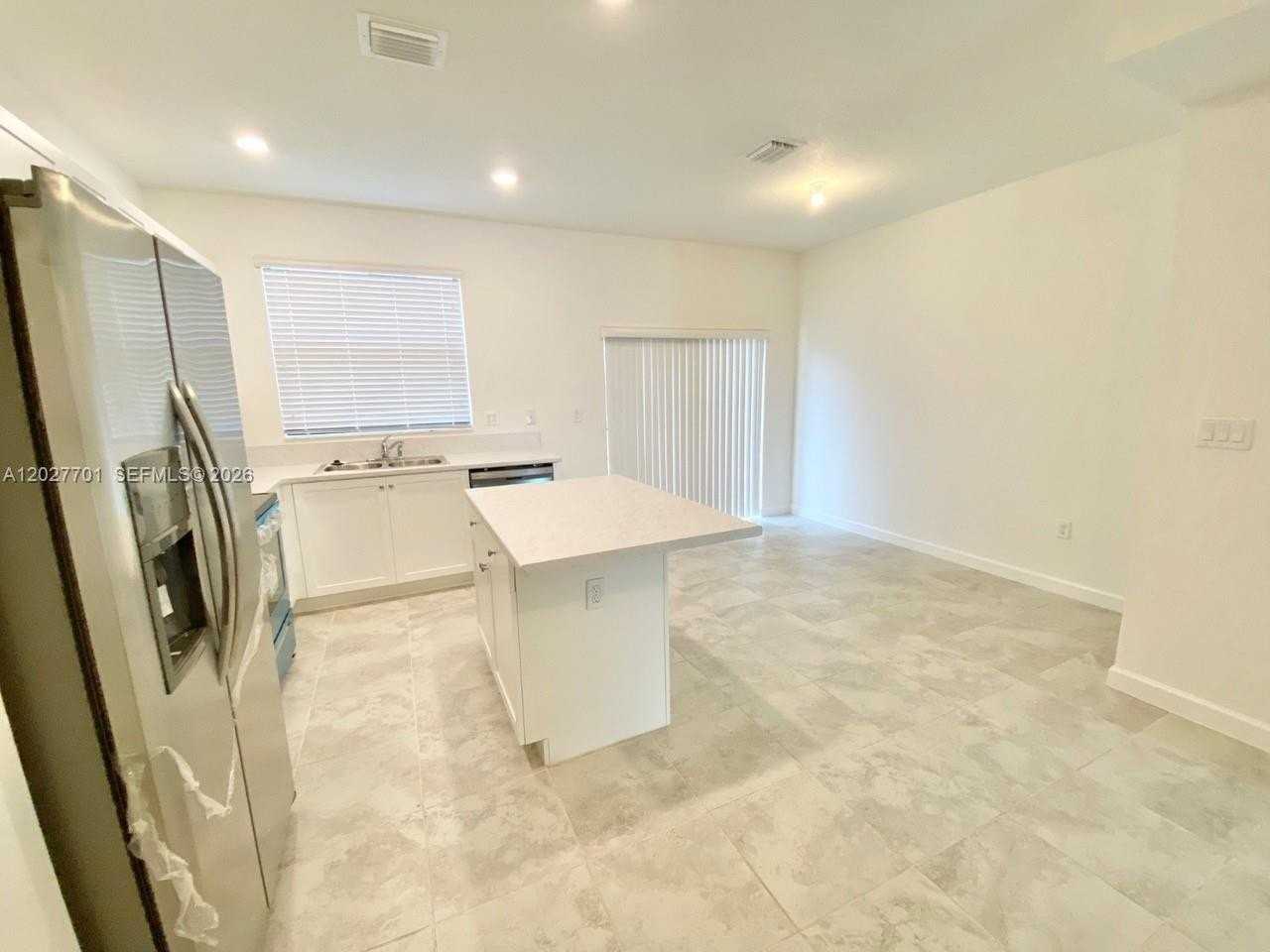 24920 Sw 112th Ct #0 - Photo 5 of 48