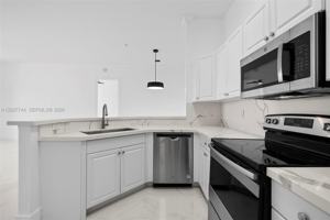 featured image of 4404 Sw 160th Ave #833