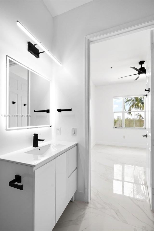4404 Sw 160th Ave #833 - Photo 3 of 44