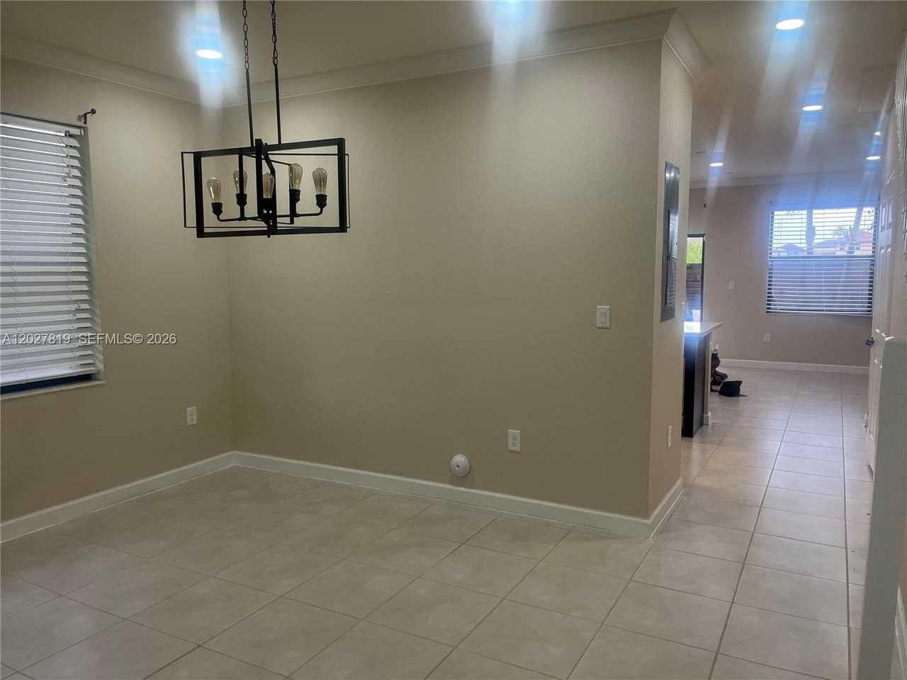 11561 Sw 248th Ter #11561 - Photo 3 of 6