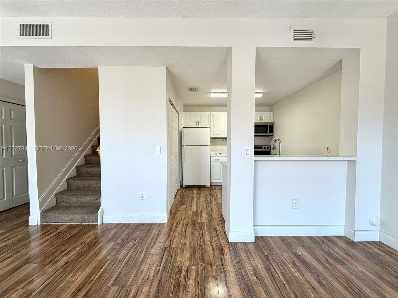 6201 Nw 114th Pl #245 - Photo 5 of 17