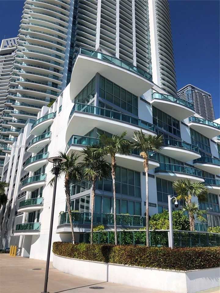 1331 Brickell Bay Dr #BL48 - Photo 3 of 50