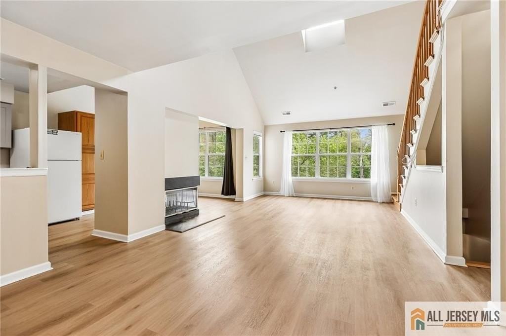 624 Brickhouse Rd - Photo 5 of 43