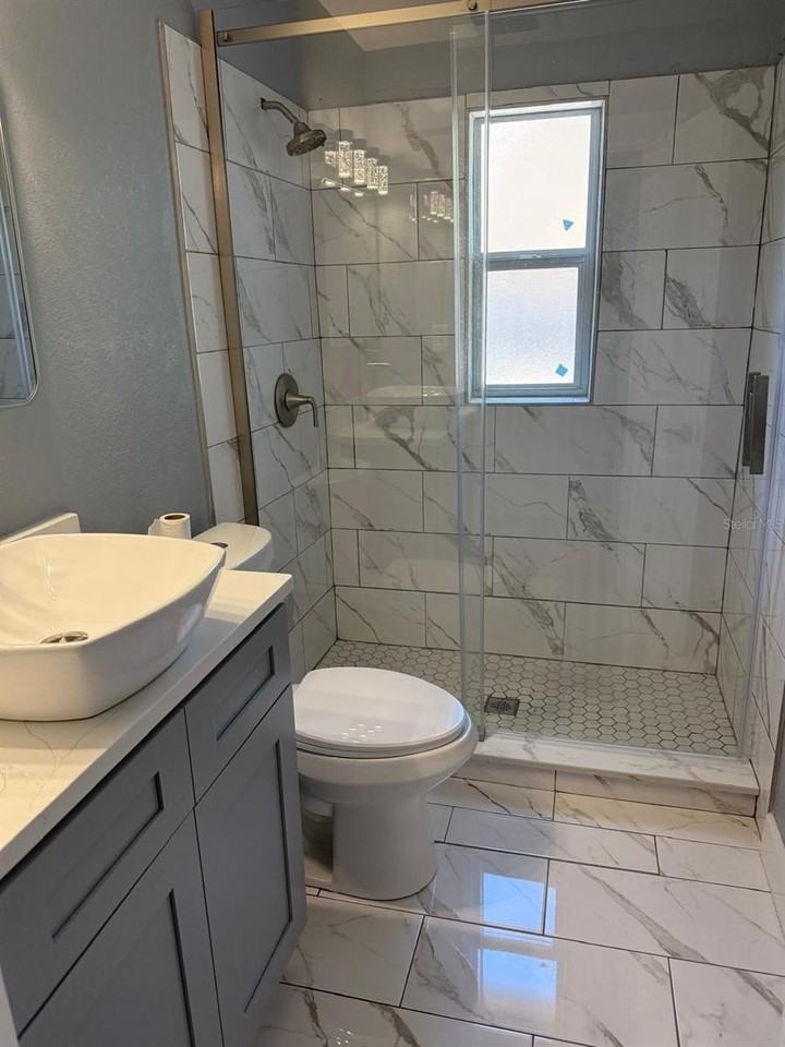 1113 S Central Ave - Photo 5 of 10