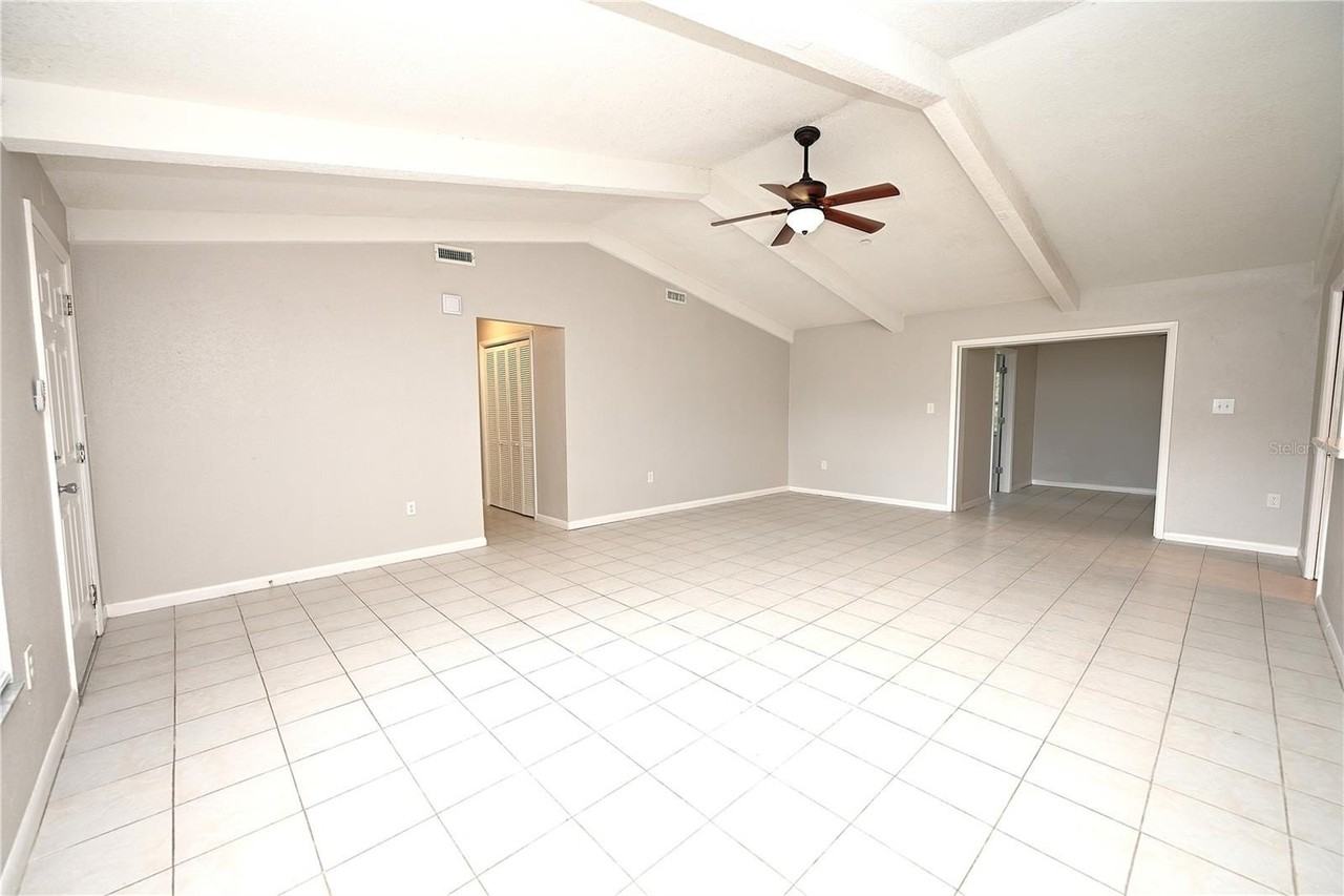 907 Swann Dr - Photo 7 of 50