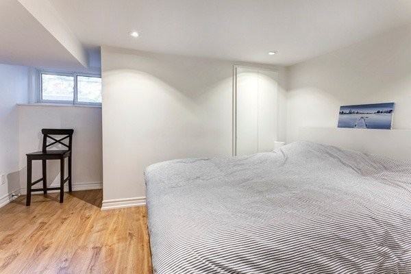 144 Grace St - Photo 7 of 13