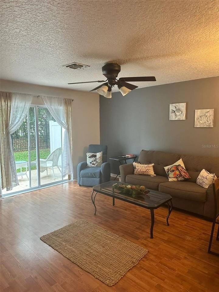 12623 Lexington Summit St - Photo 5 of 21
