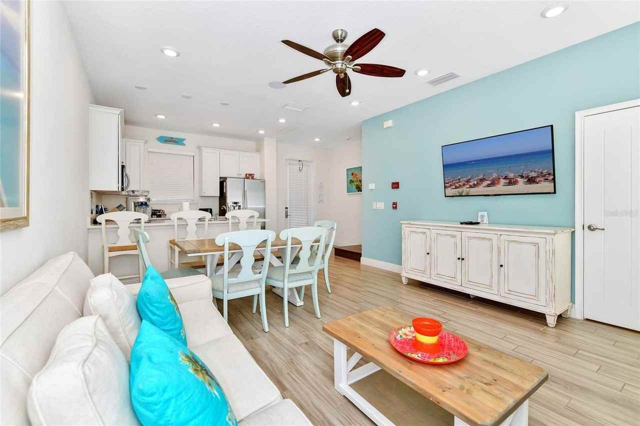 8024 Flip Flop Way - Photo 3 of 50
