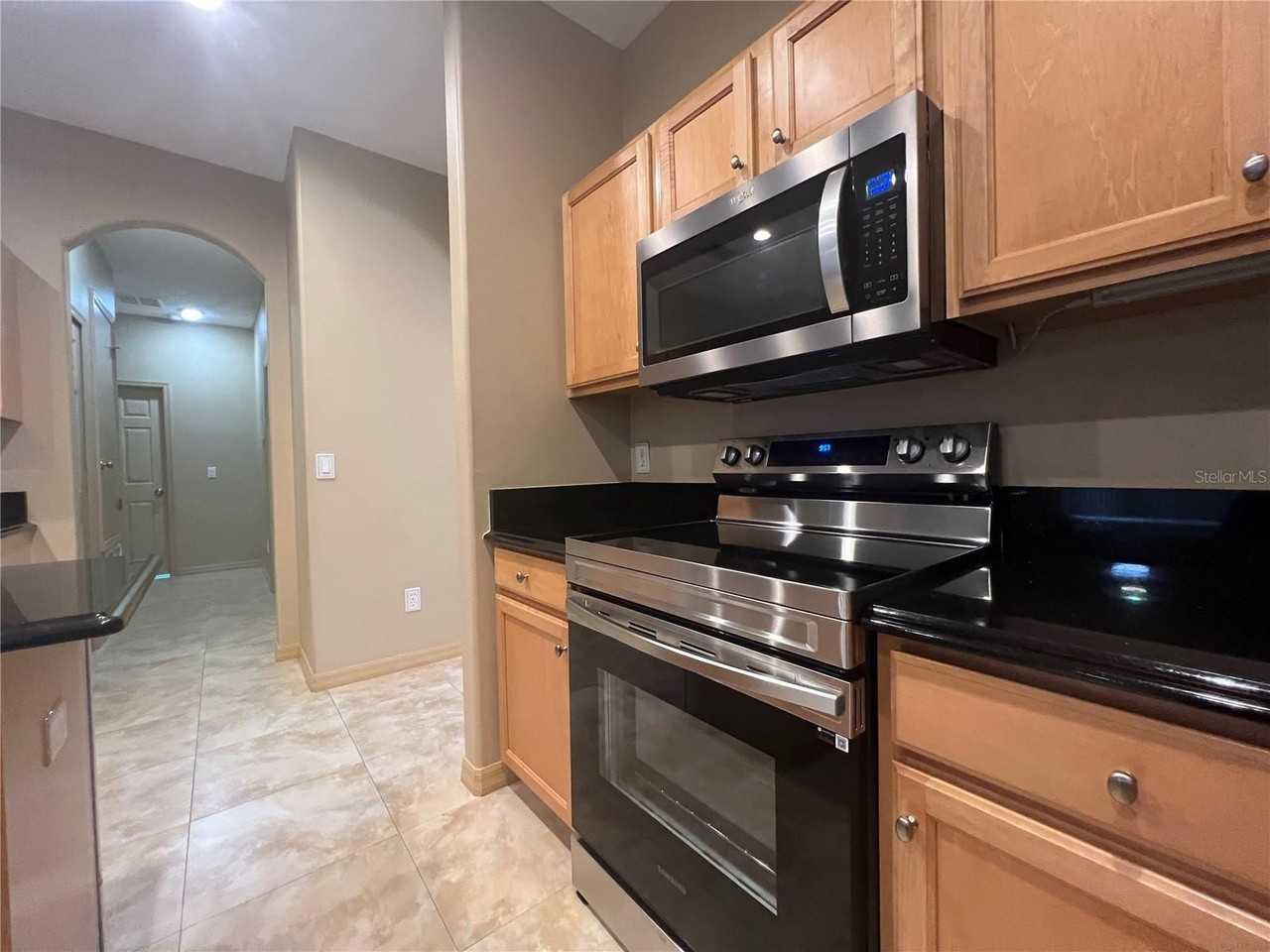 9855 Secret Cove Ln - Photo 6 of 18