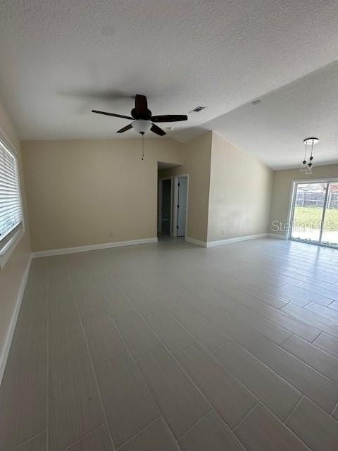 414 Sandpiper Ridge Dr - Photo 2 of 31