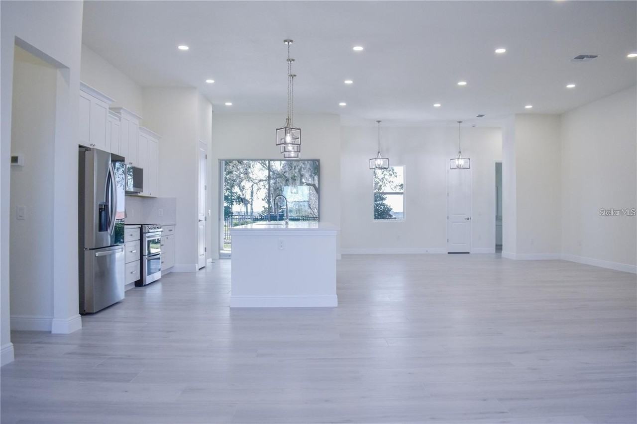 163 Blazing Star Ave - Photo 6 of 50