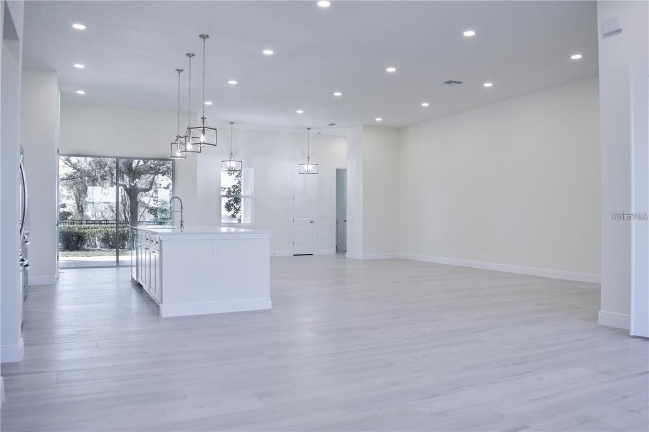 163 Blazing Star Ave - Photo 7 of 50