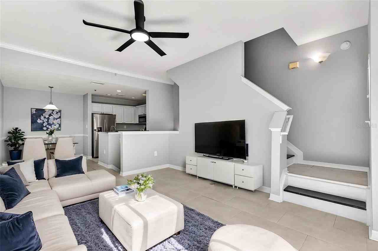 105 Bradford Beach Ct #105 - Photo 3 of 50
