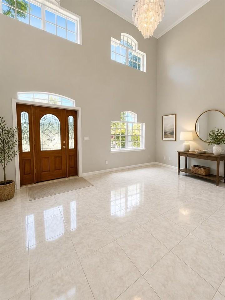11052 Lynn Lake Cir - Photo 2 of 12