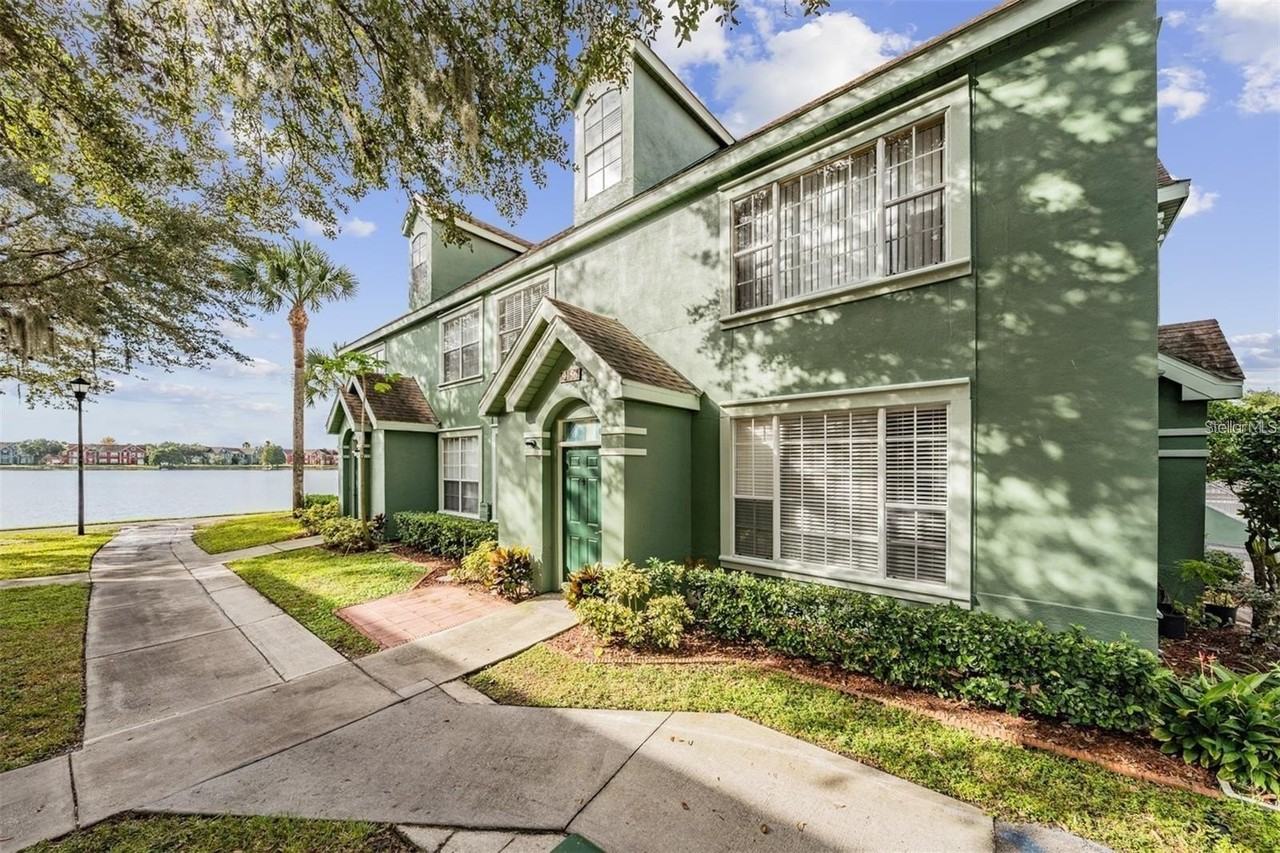 9156 Lake Chase Island Way #9156 - Photo 6 of 26