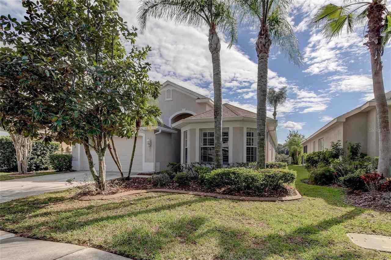 18829 Maisons Dr - Photo 3 of 50