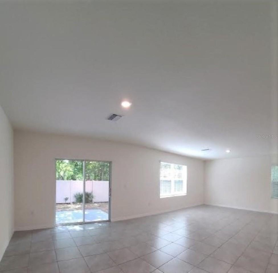 7768 Cypress Walk Dr - Photo 5 of 33