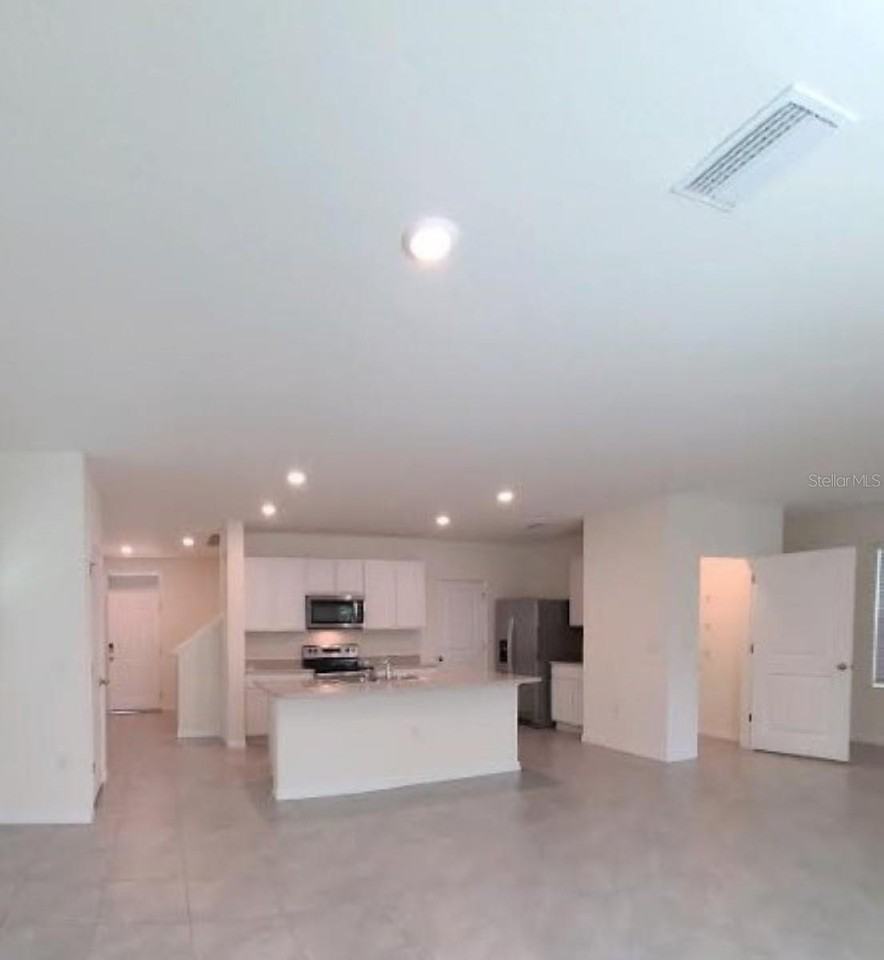7768 Cypress Walk Dr - Photo 6 of 33