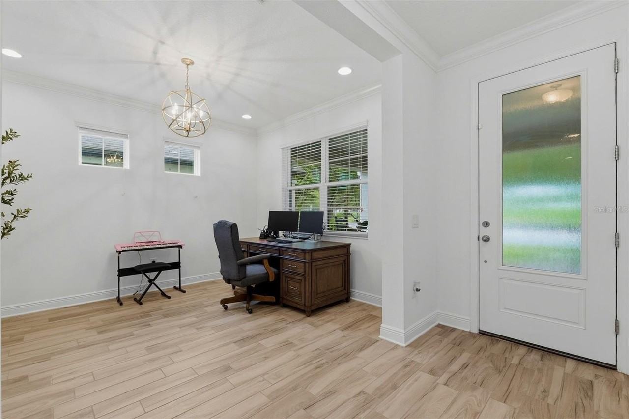 3231 Heart Pine Ave - Photo 5 of 48