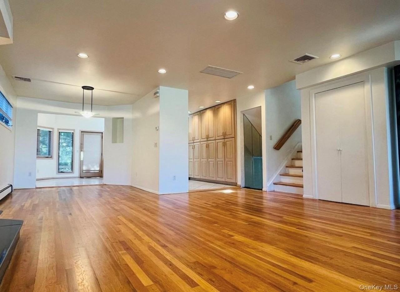 5 Eaton Rd - Photo 4 of 19