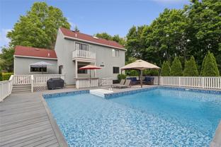 7 7 Eileen Circle - Photo 1 of 1