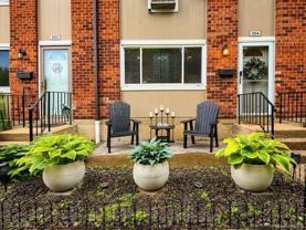 204 Old Country Rd - Photo 1 of 1